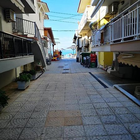 Отель Gatos Beach Пефкохори Экстерьер фото