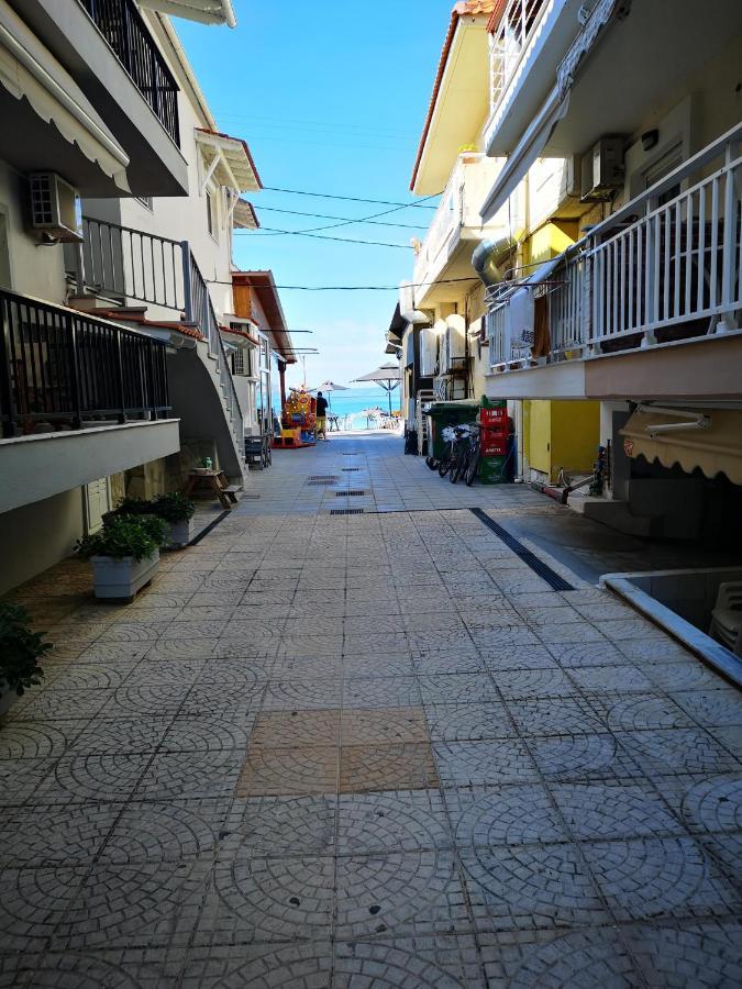 Отель Gatos Beach Пефкохори Экстерьер фото
